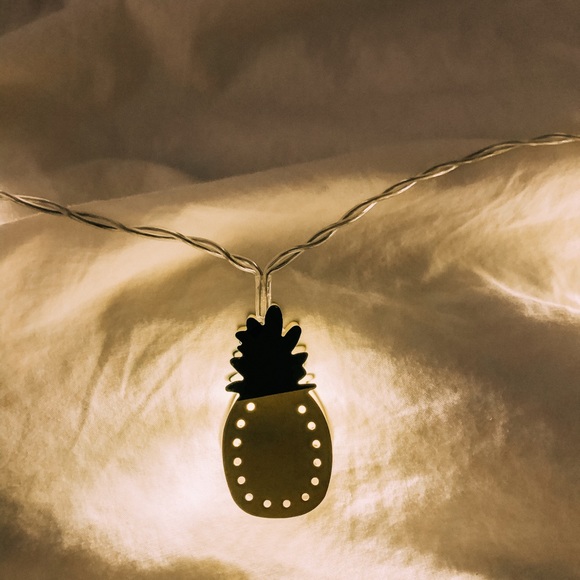 Pineapple String Lights - Picture 4 of 5